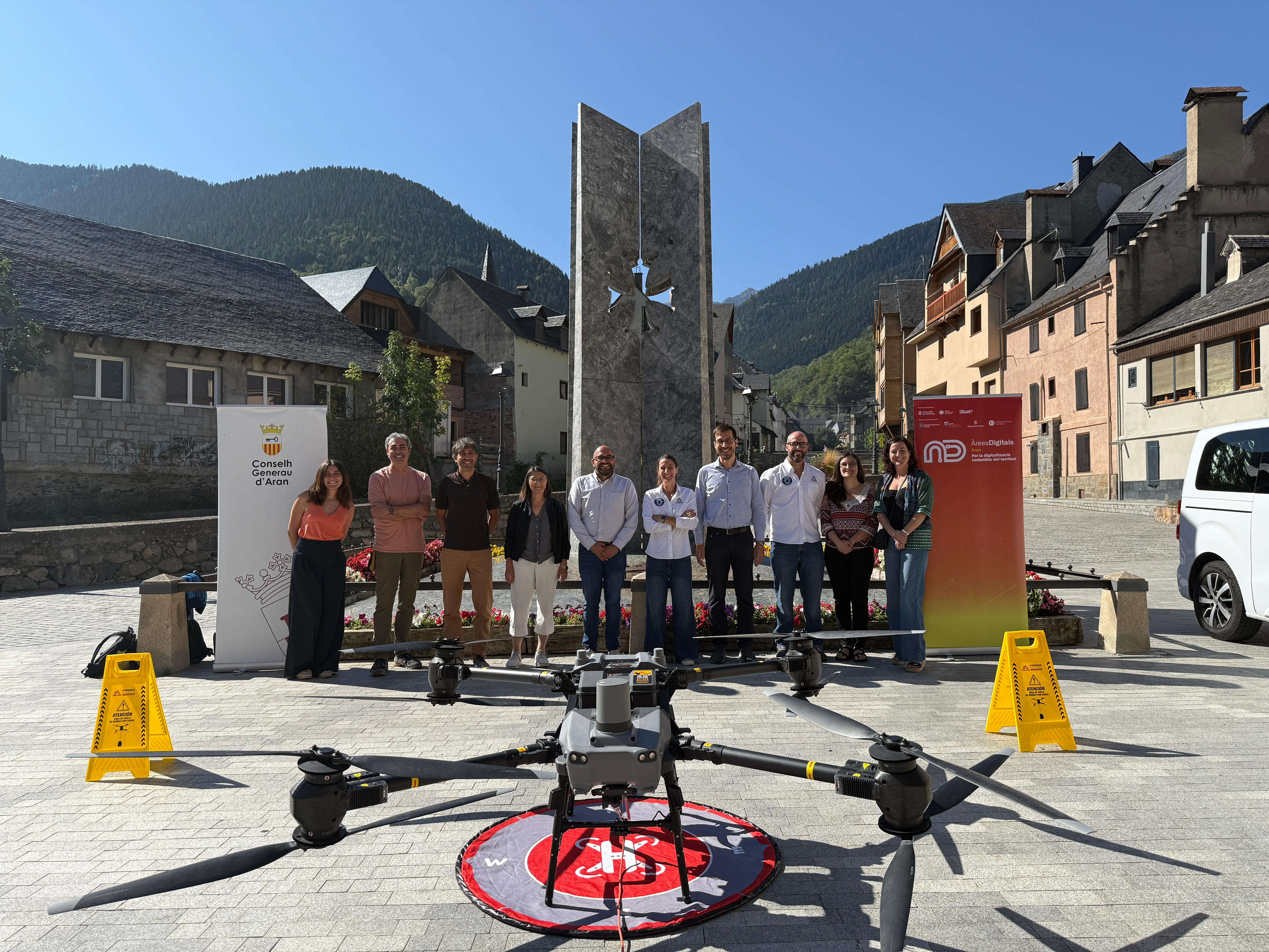 Llançament del pilot pioner de transport de càrrega amb drons a zones d’accés difícil
